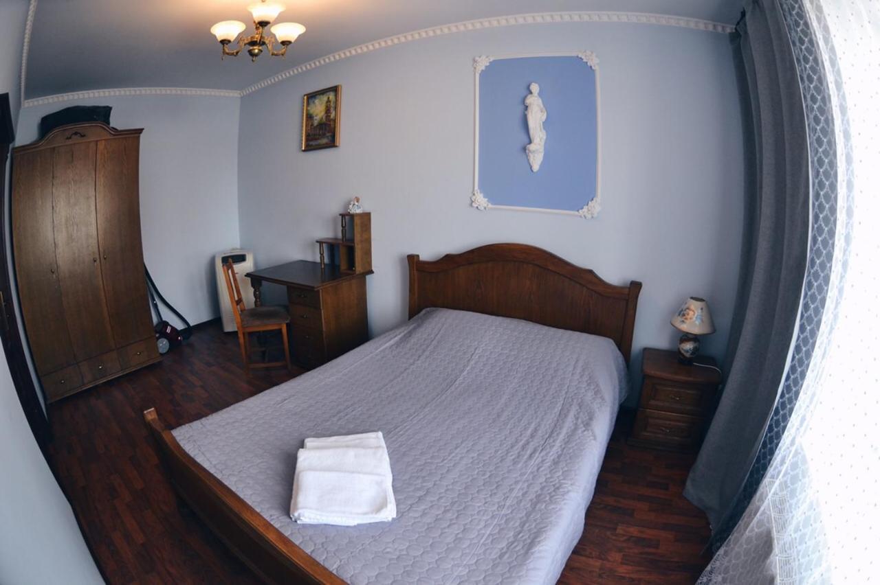 3-Room Apartments In Central City Lviv Eksteriør bilde